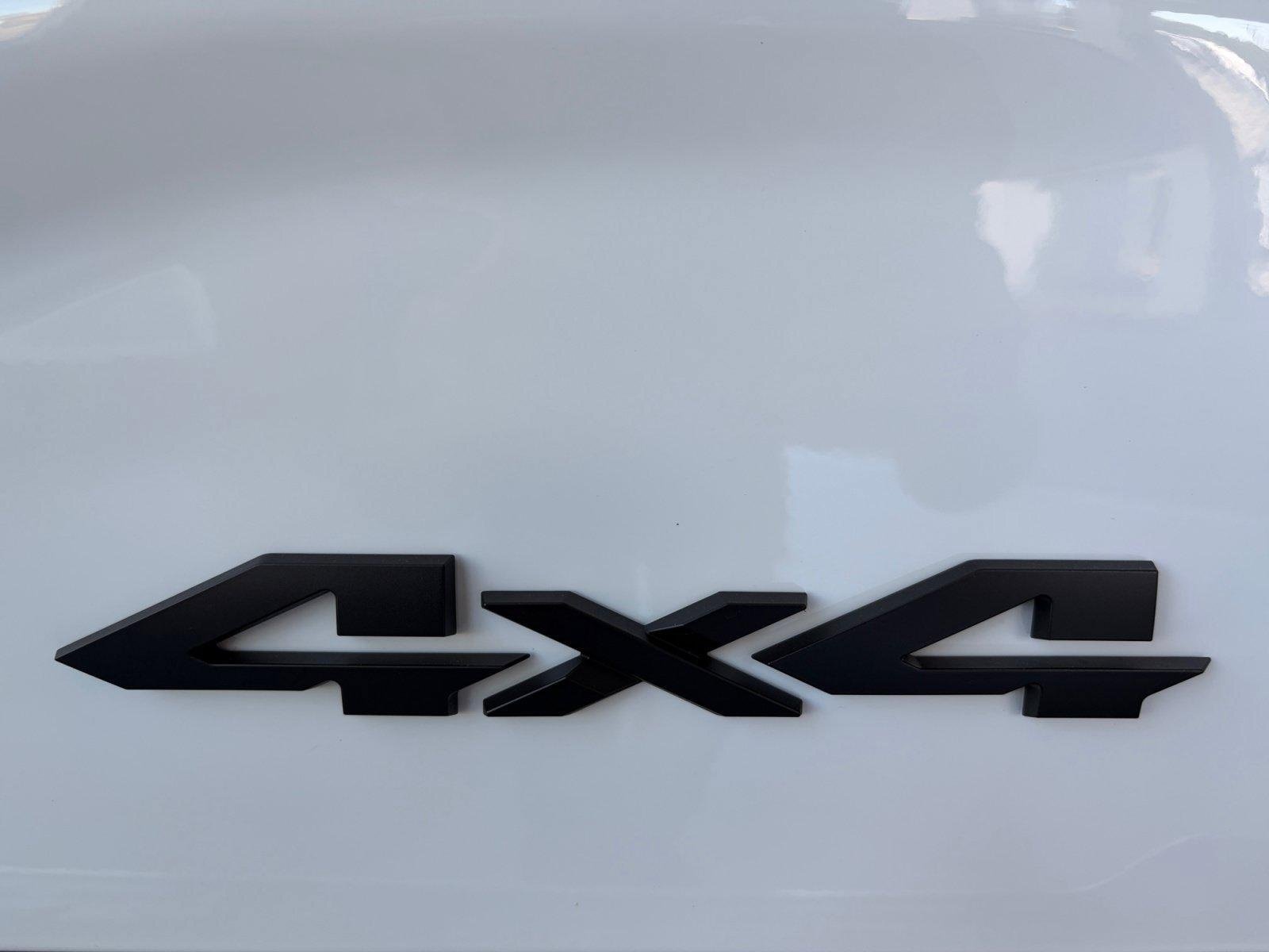 New 2026 RAM 2500 Laramie w/ Night Edition AWD/4WD image 34