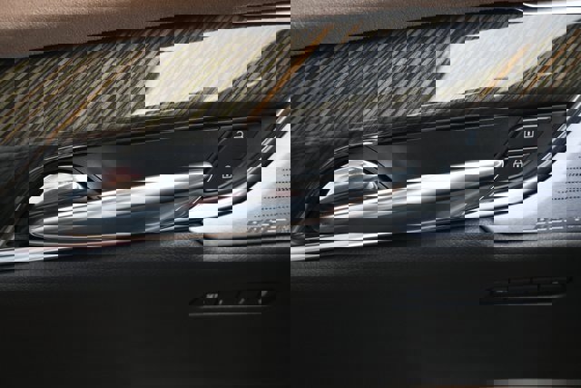 Used 2020 Cadillac XT6 Premium Luxury image 43