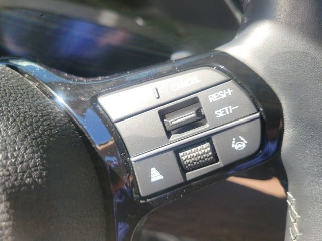 Used 2025 Honda Pilot Elite image 15