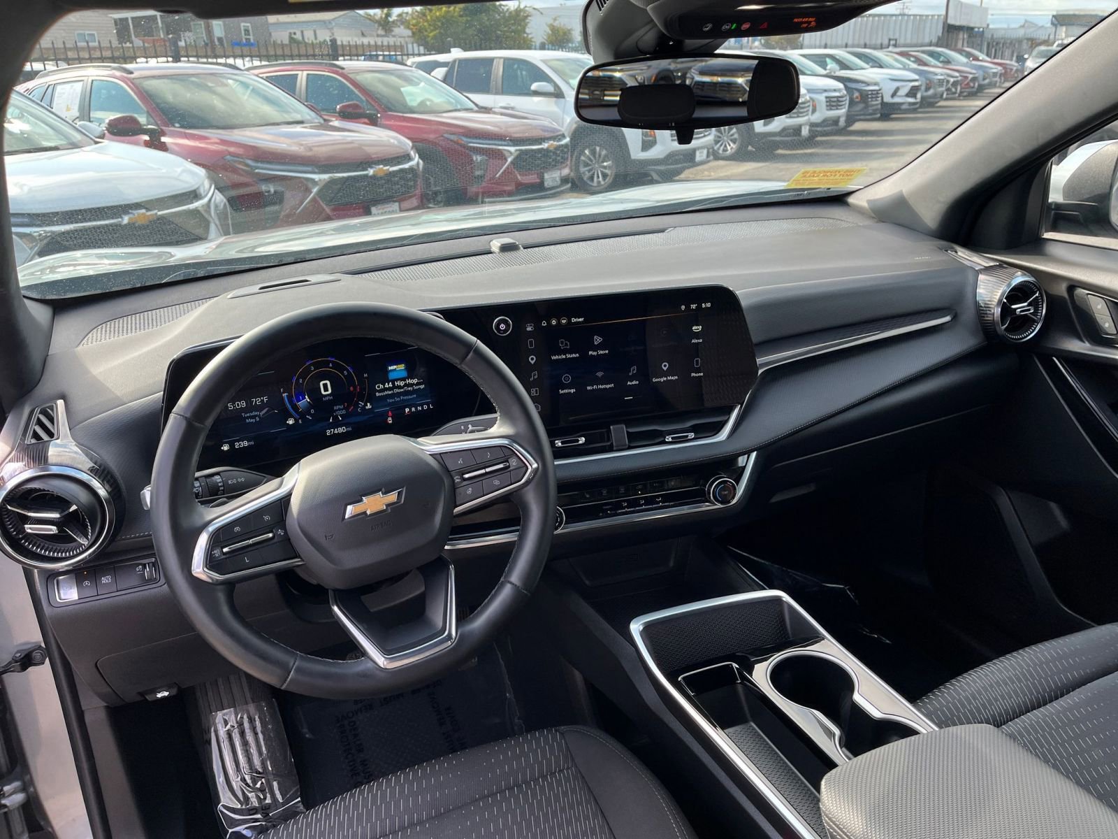 Used 2025 Chevrolet Equinox LT FWD image 34