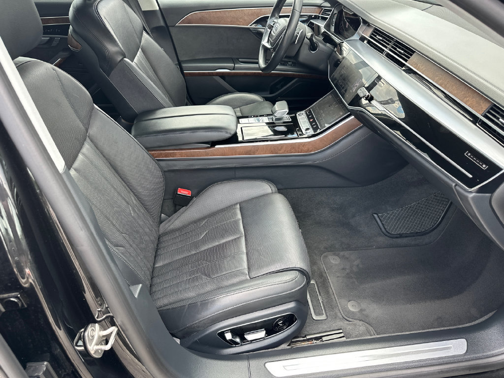 Used 2022 Audi A8 L 3.0T w/ Luxury Package AWD/4WD image 13
