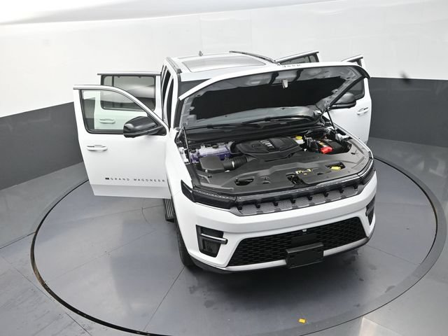 New 2026 Jeep Grand Wagoneer Limited AWD/4WD image 31