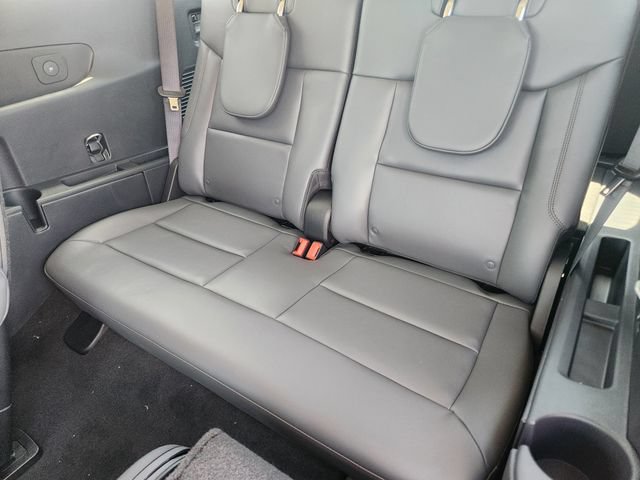 New 2026 Ford Explorer Active w/ Active Comfort Package RWD image 31