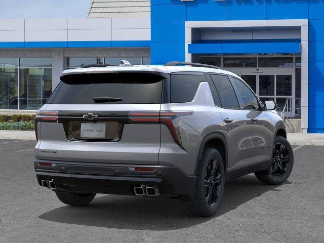 New 2027 Chevrolet Traverse LT FWD image 4