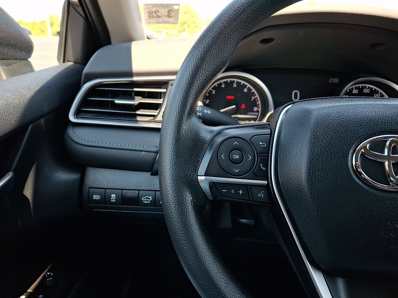 Used 2023 Toyota Camry LE AWD/4WD image 20