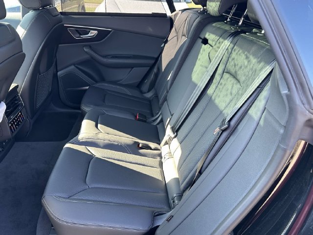 New 2027 Audi Q8 Premium Plus AWD/4WD image 5