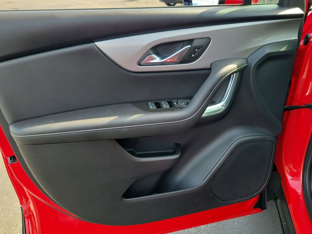 Used 2023 Chevrolet Blazer LT FWD image 21
