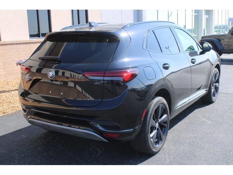 Used 2023 Buick Envision Essence w/ Sport Touring Package image 3