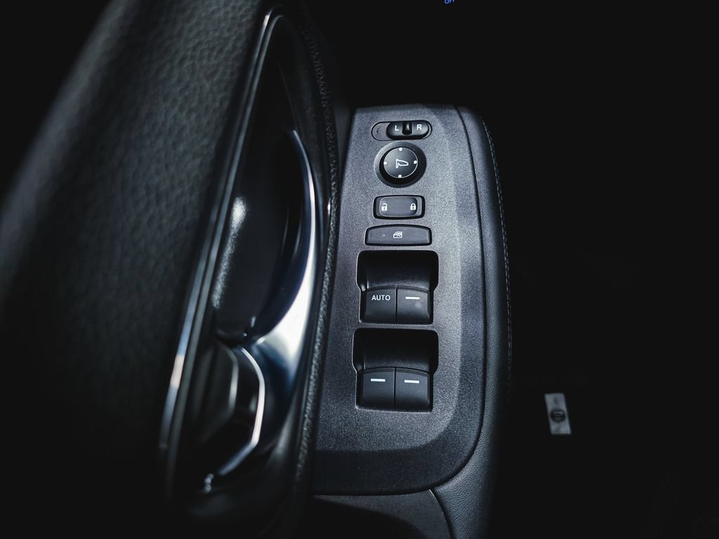Used 2024 Honda HR-V LX image 20