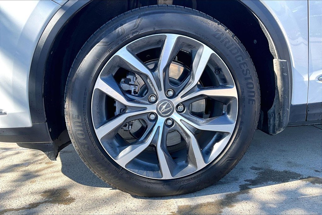 Used 2024 Acura MDX w/ Technology Package FWD image 11
