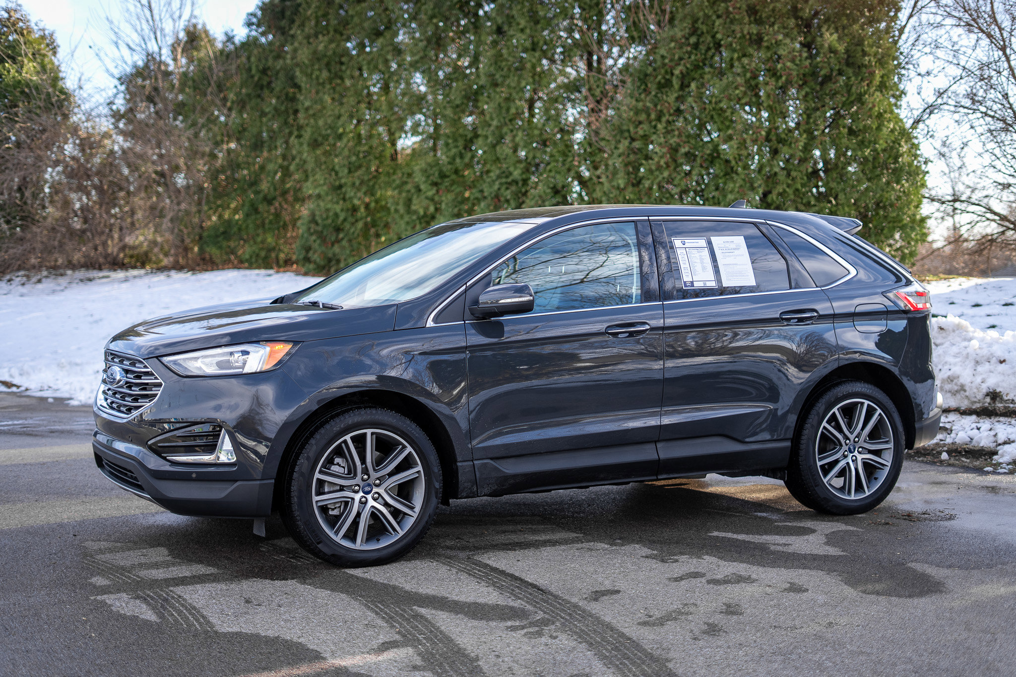 Used 2021 Ford Edge Titanium image 8