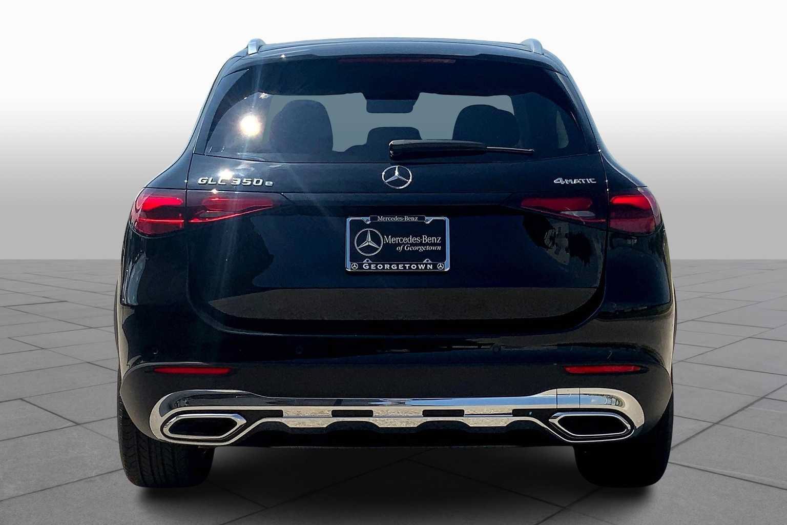 New 2025 Mercedes-Benz GLC 350e 4MATIC image 5