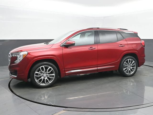 Used 2023 GMC Terrain Denali AWD/4WD image 2