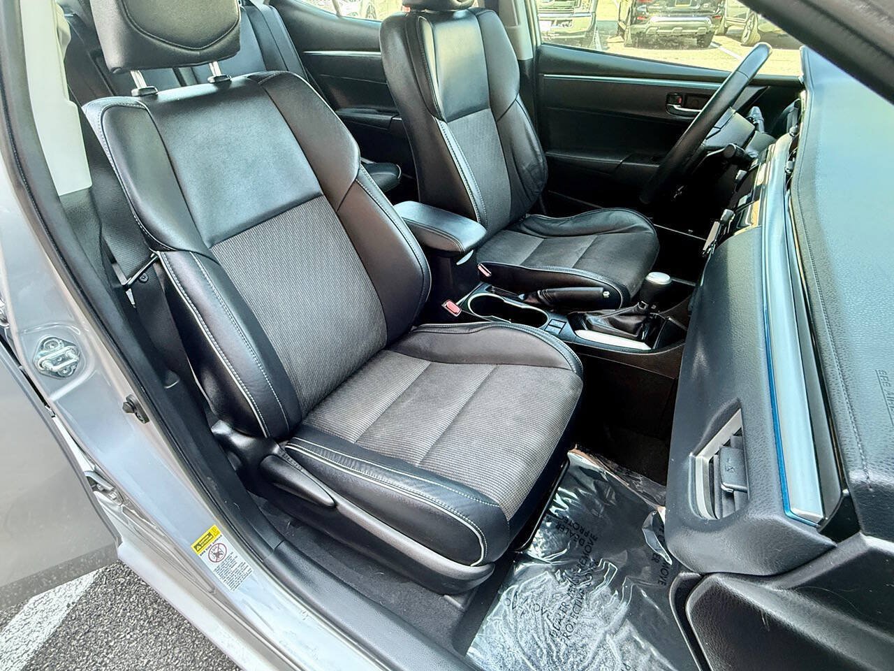 Used 2015 Toyota Corolla S FWD image 4