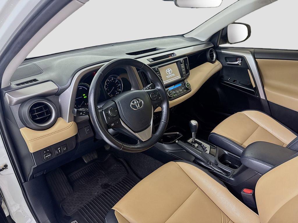 Used 2017 Toyota RAV4 Limited AWD/4WD image 9
