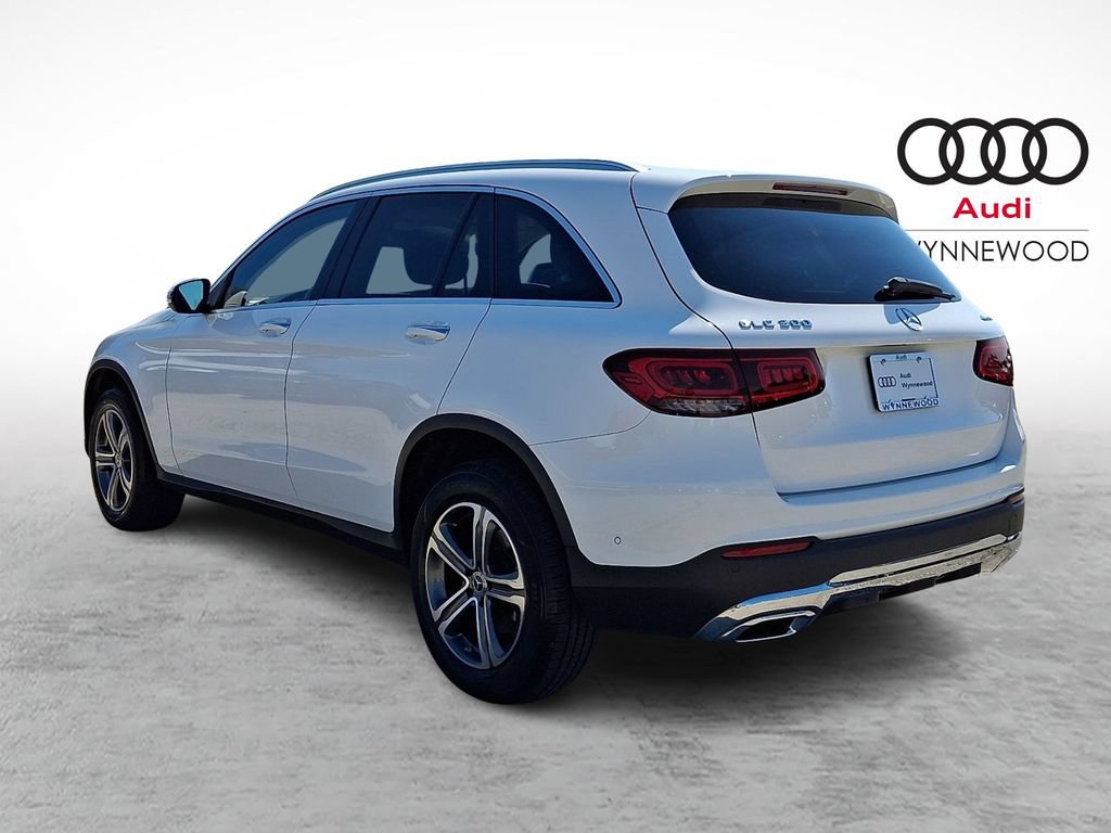 Used 2021 Mercedes-Benz GLC 300 4MATIC image 4