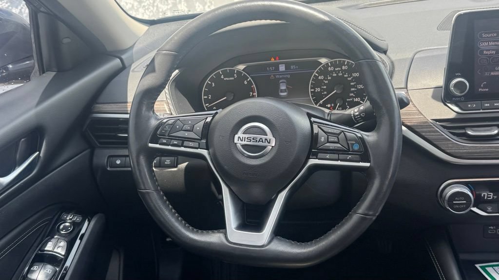 Used 2022 Nissan Altima 2.5 SL FWD image 14
