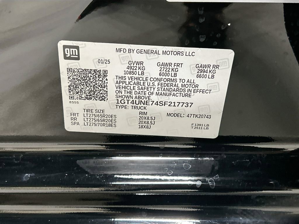 Used 2025 GMC Sierra 2500 SLT w/ SLT Premium Package image 34