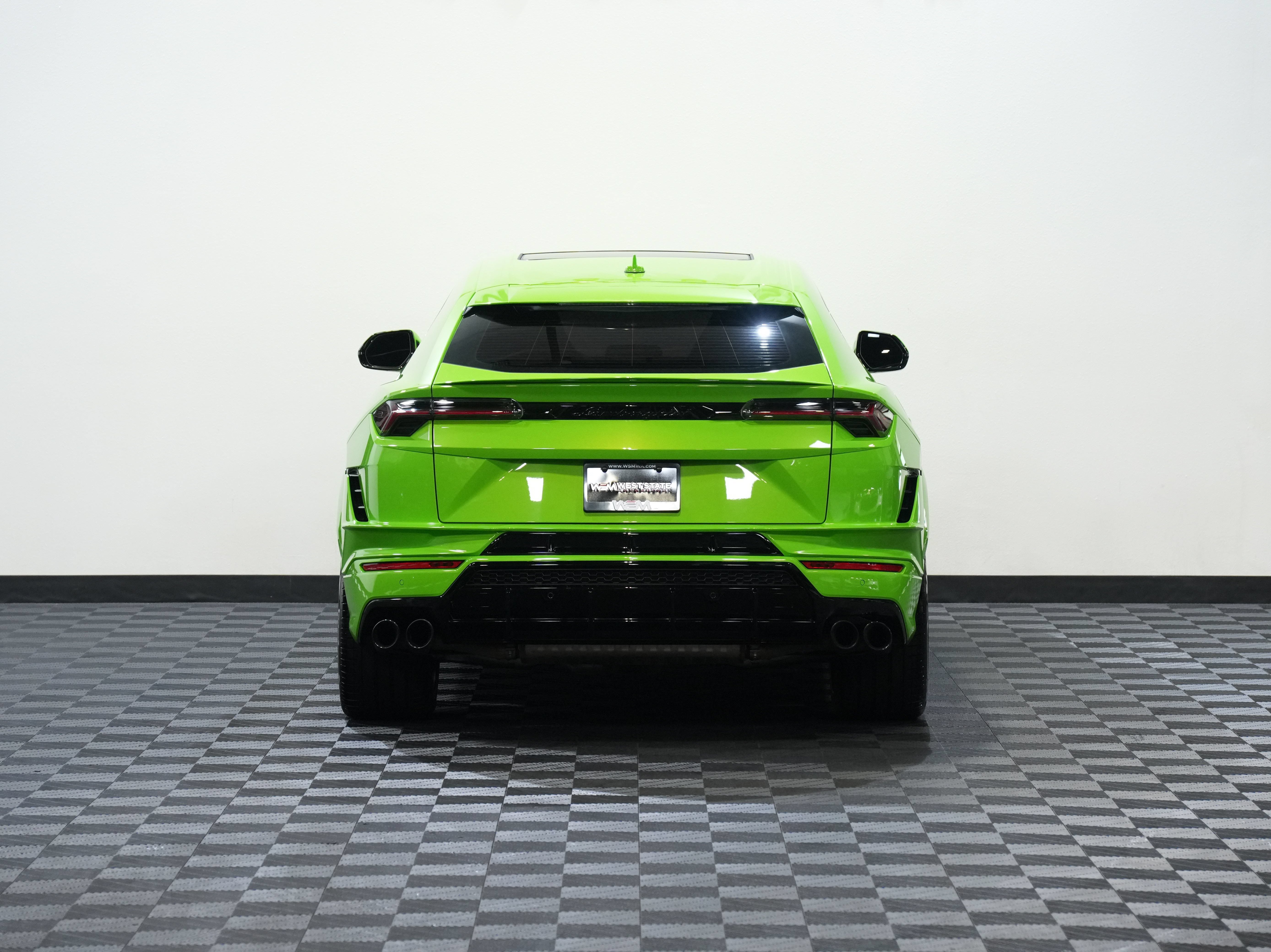 Used 2024 Lamborghini Urus S AWD/4WD image 7