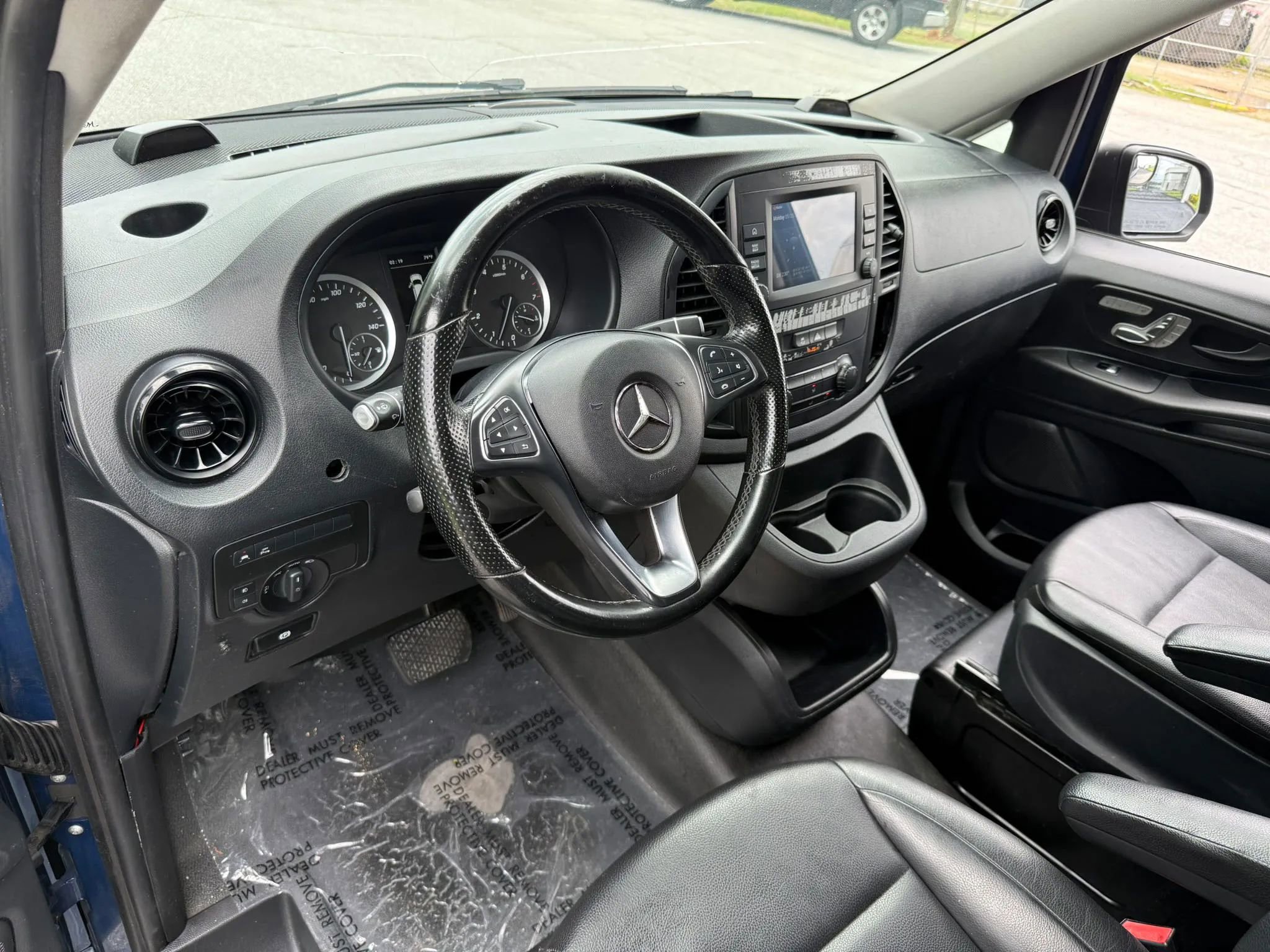 Used 2021 Mercedes-Benz Metris image 22