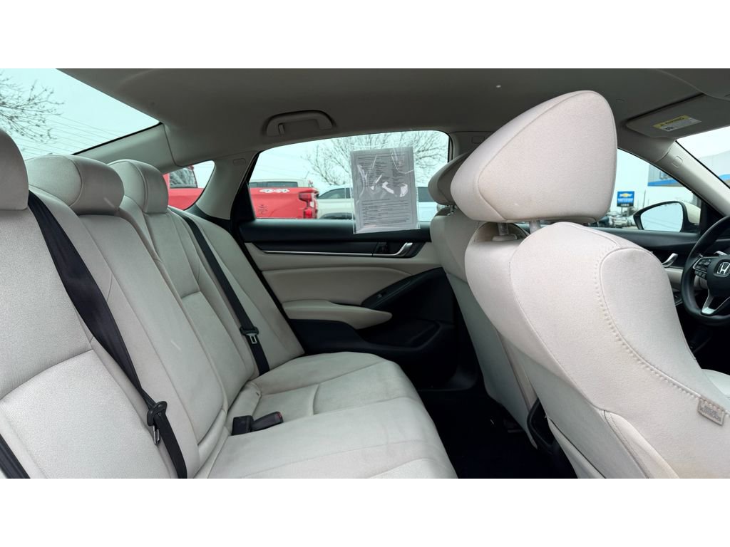 Used 2018 Honda Accord LX image 19