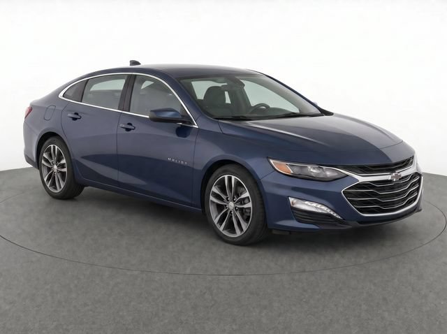 Used 2024 Chevrolet Malibu LT FWD image 2