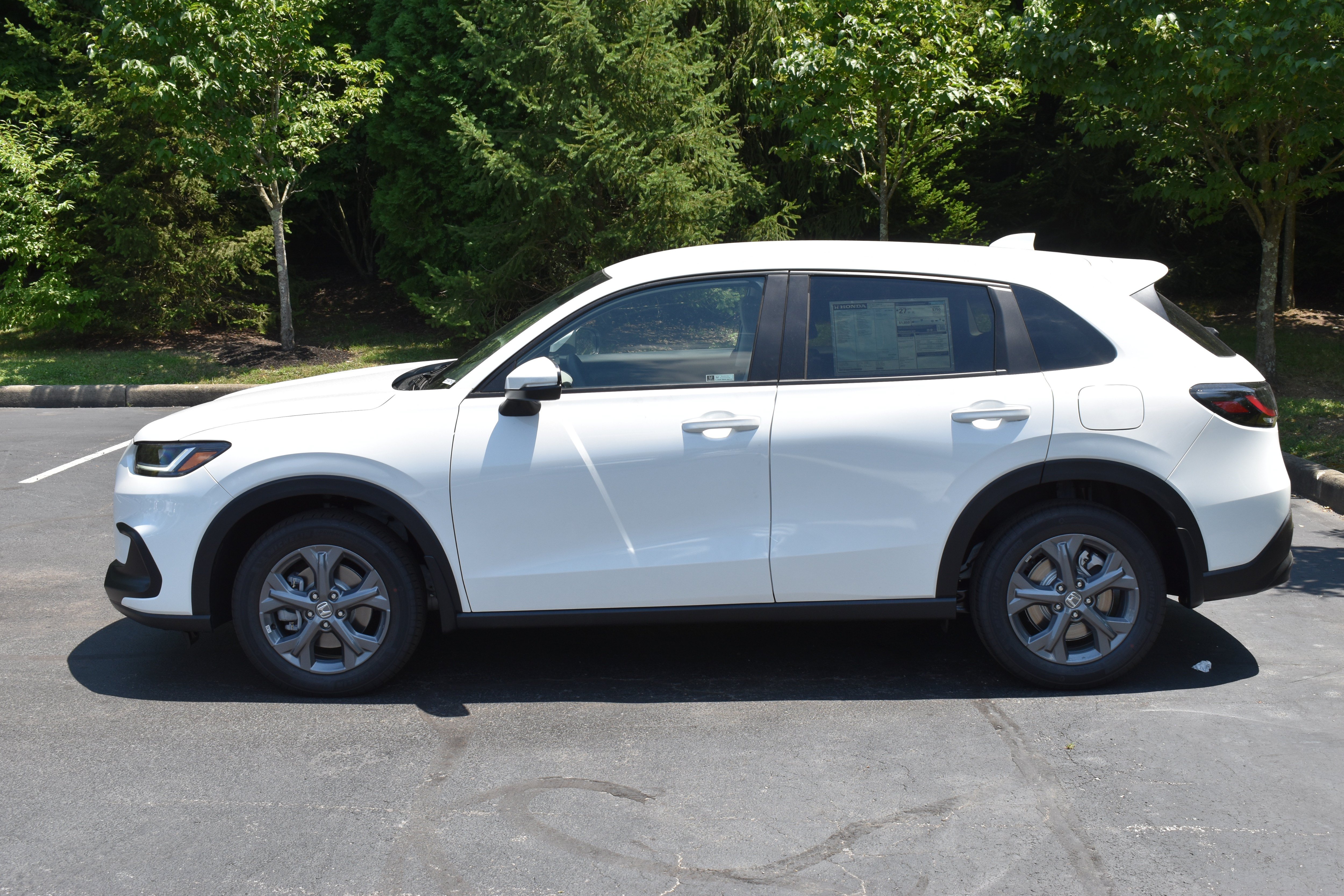 New 2027 Honda HR-V LX image 4