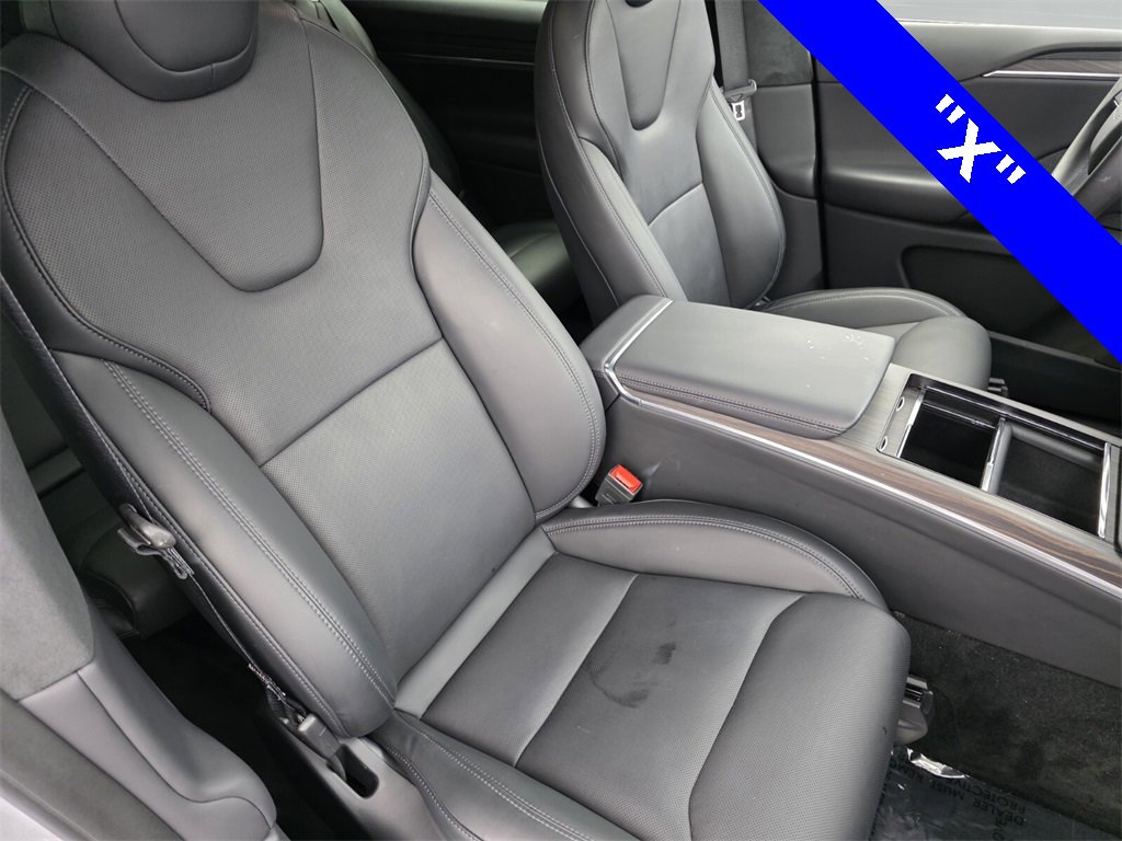 Used 2024 Tesla Model X image 27
