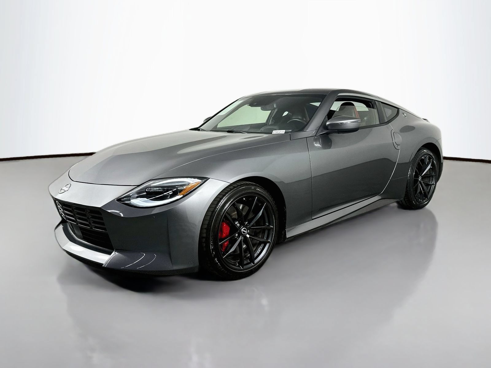 Used 2024 Nissan Z Performance w/ Floor Mat Package RWD image 3