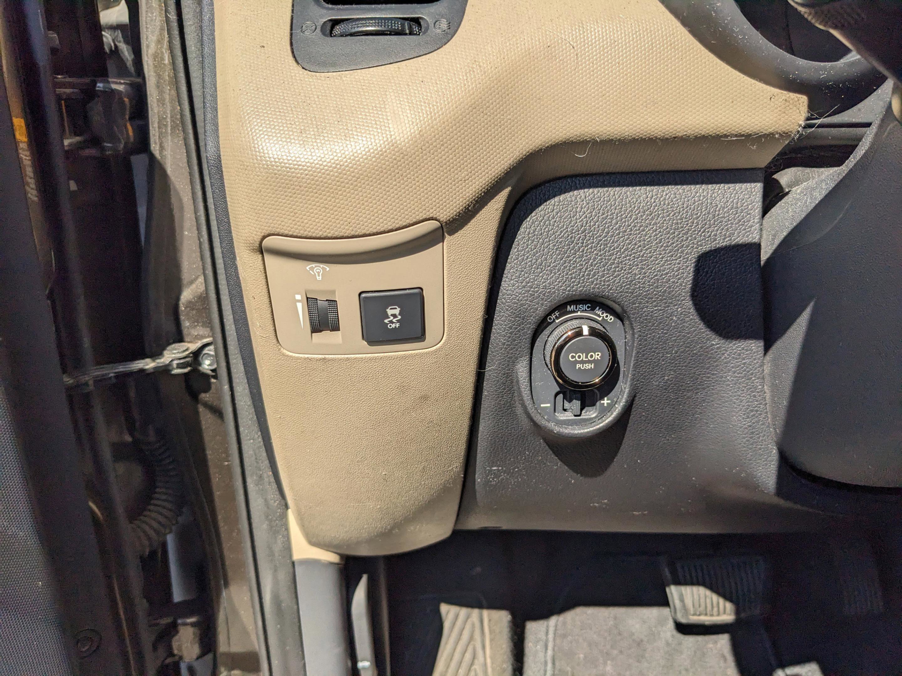 Used 2011 Kia Soul ! image 13