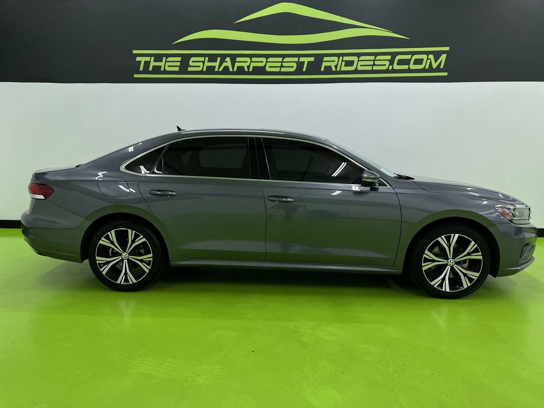 Used 2022 Volkswagen Passat 2.0T SE FWD image 11