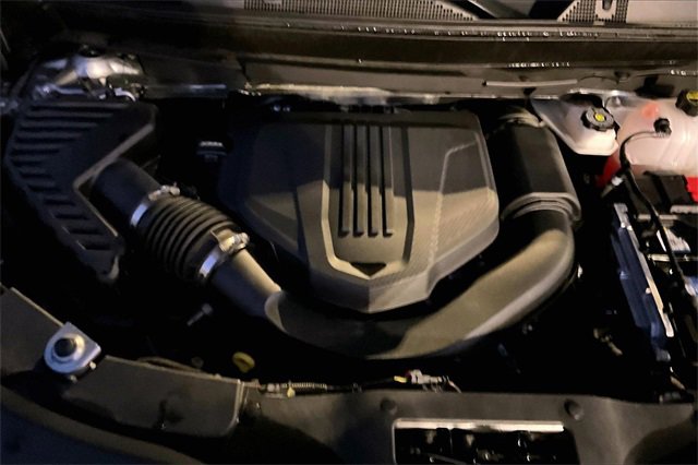 Used 2025 GMC Acadia Elevation image 32