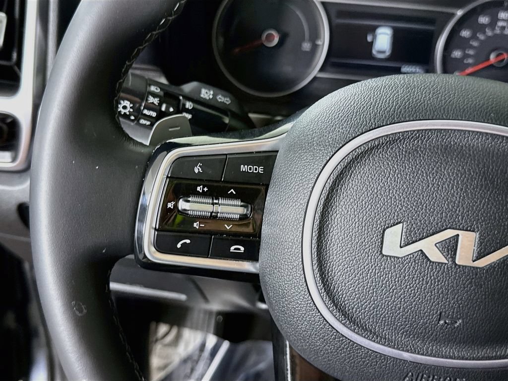 Certified 2023 Kia Sorento EX AWD/4WD image 22