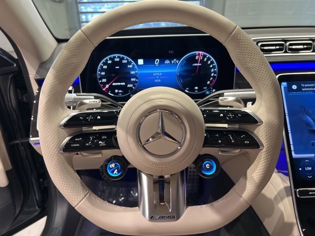 Used 2025 Mercedes-Benz S 63 AMG S image 33