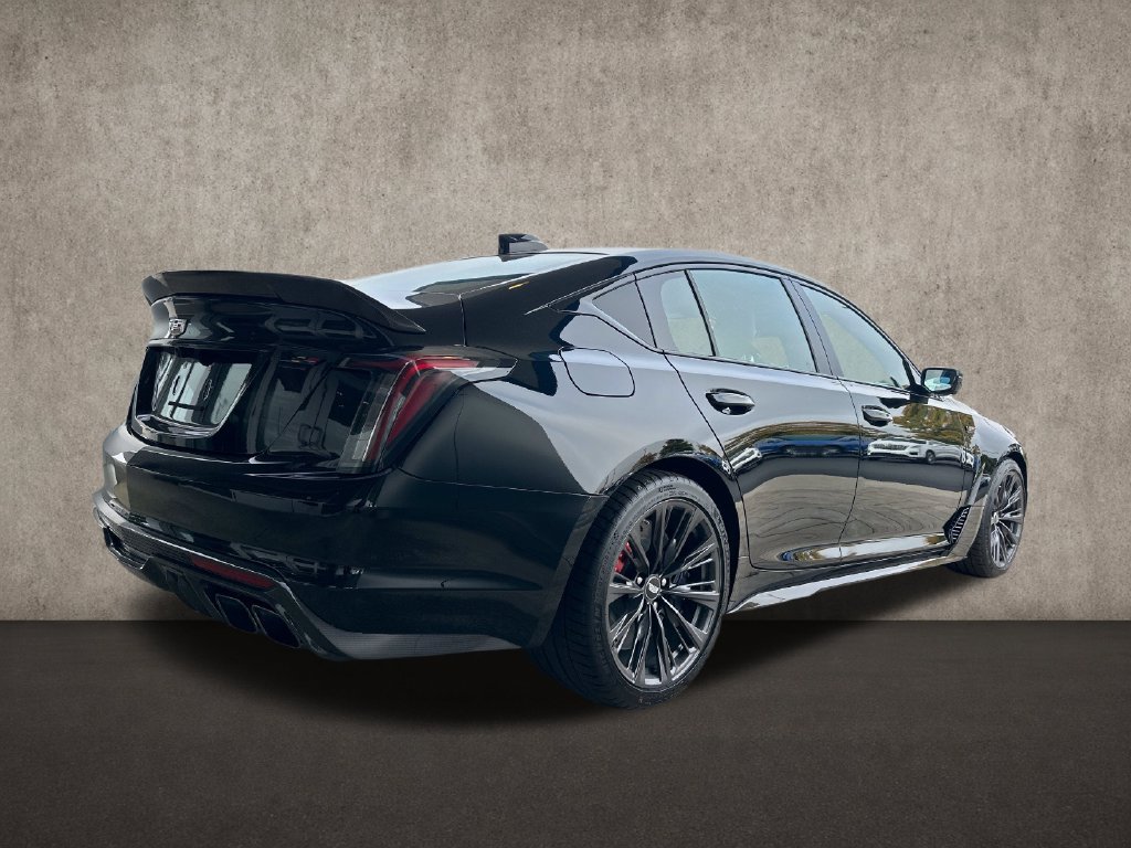 New 2026 Cadillac CT5 V Blackwing w/ Carbon Fiber 2 Package RWD image 7