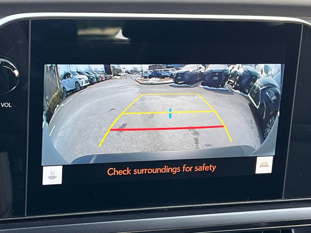 Used 2023 Lexus UX 250h F Sport image 20