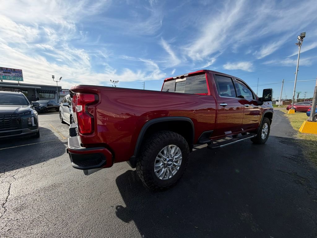Used 2021 Chevrolet Silverado 2500 High Country w/ Technology Package AWD/4WD image 3