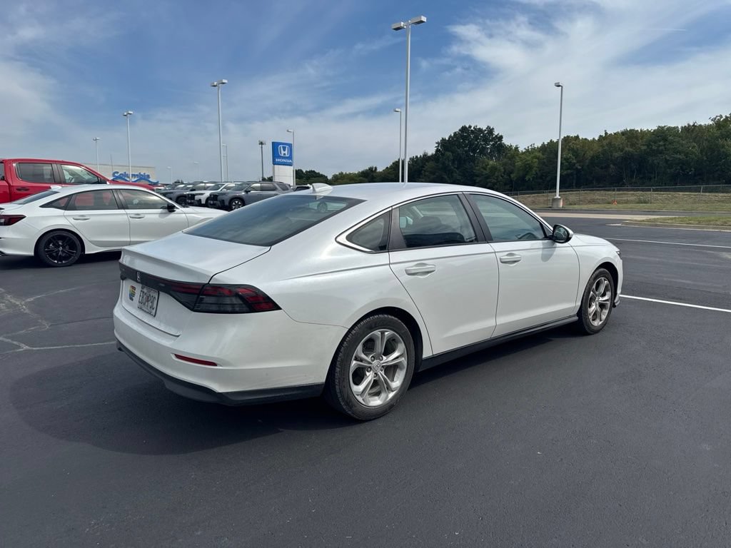 Used 2023 Honda Accord LX image 4