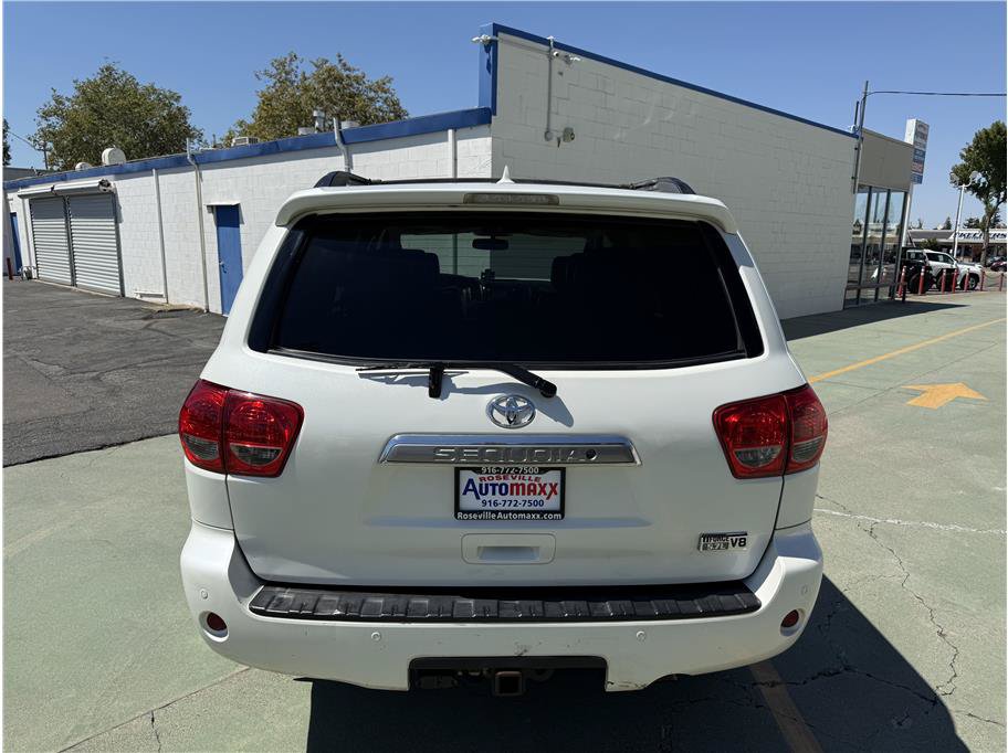 Used 2015 Toyota Sequoia Platinum AWD/4WD image 7