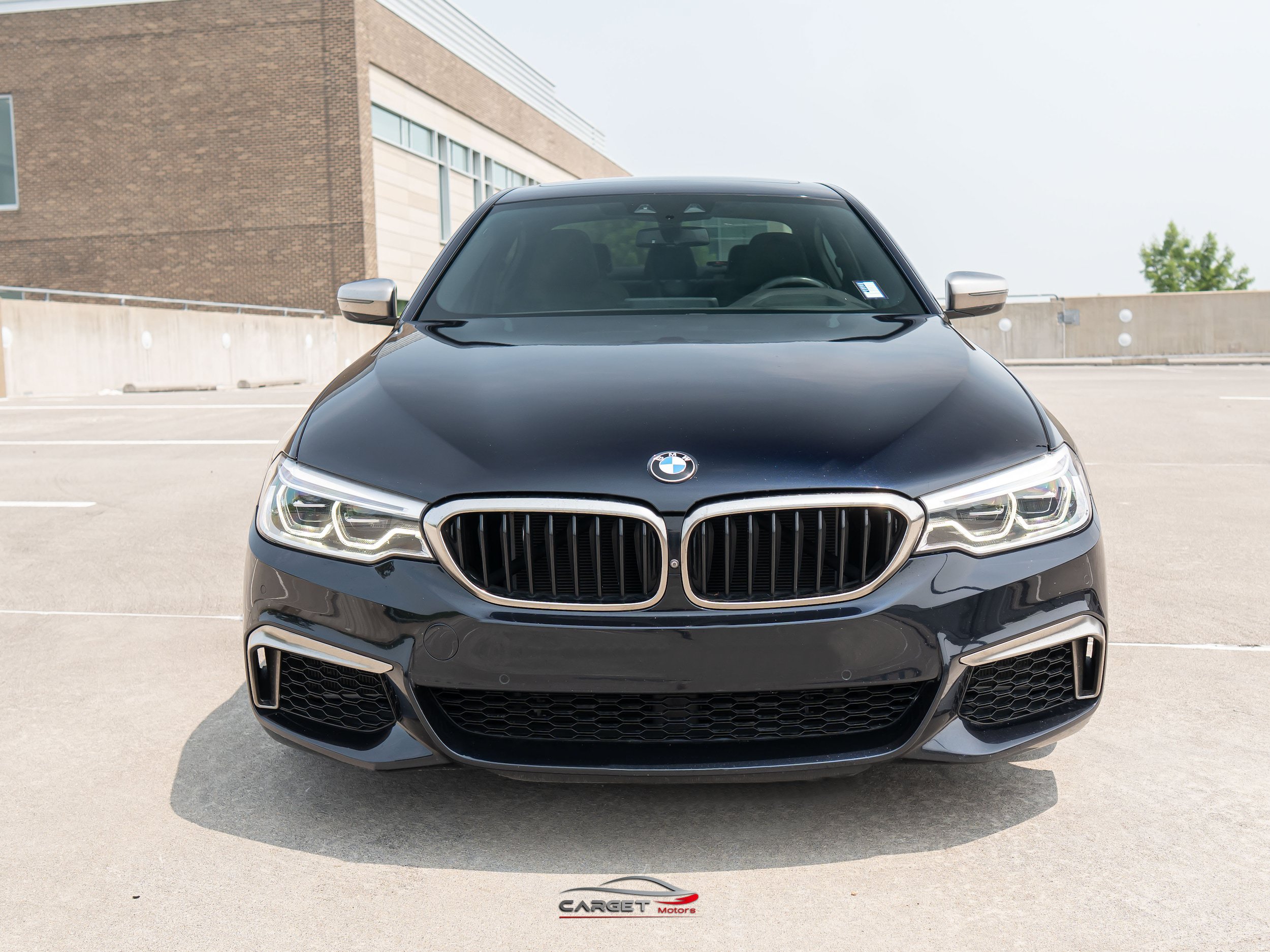 Used 2018 BMW M550i xDrive AWD/4WD image 2
