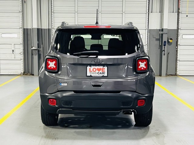 Used 2021 Jeep Renegade Latitude image 16