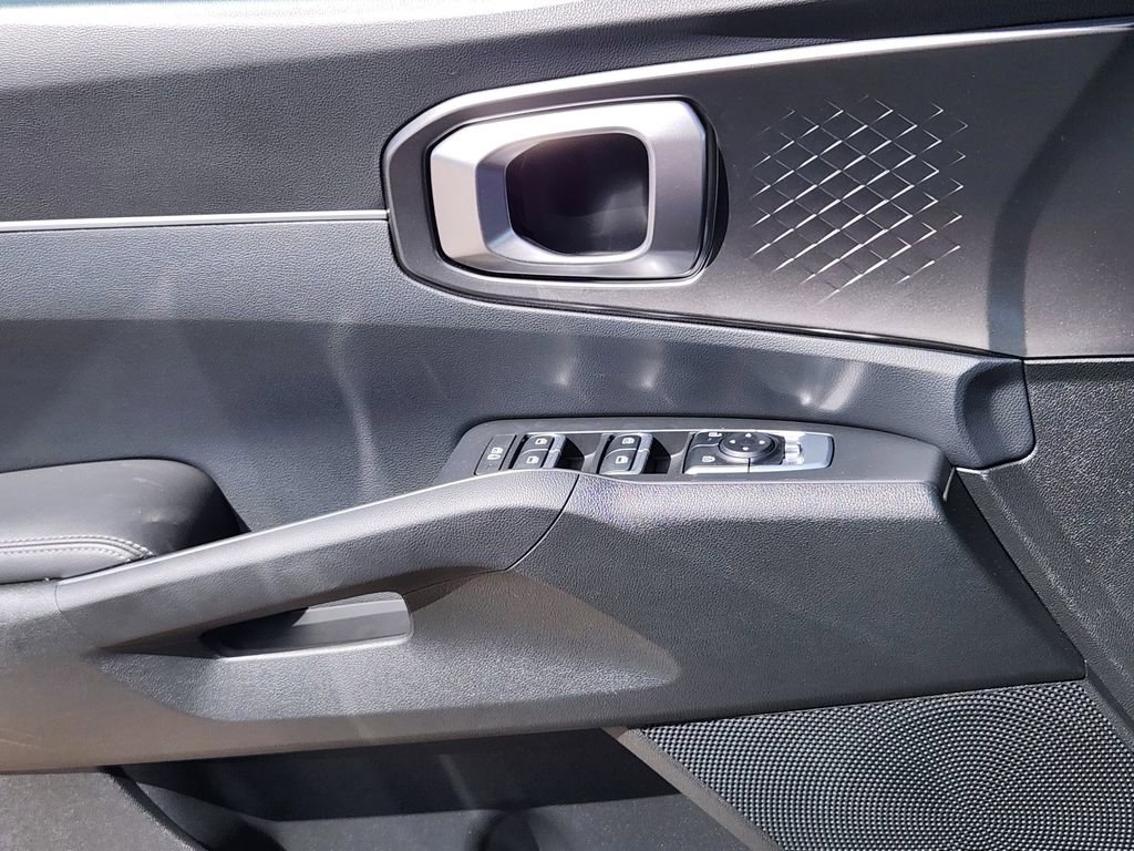 Certified 2025 Kia Sorento EX w/ EX Panoramic Sunroof Package FWD image 6