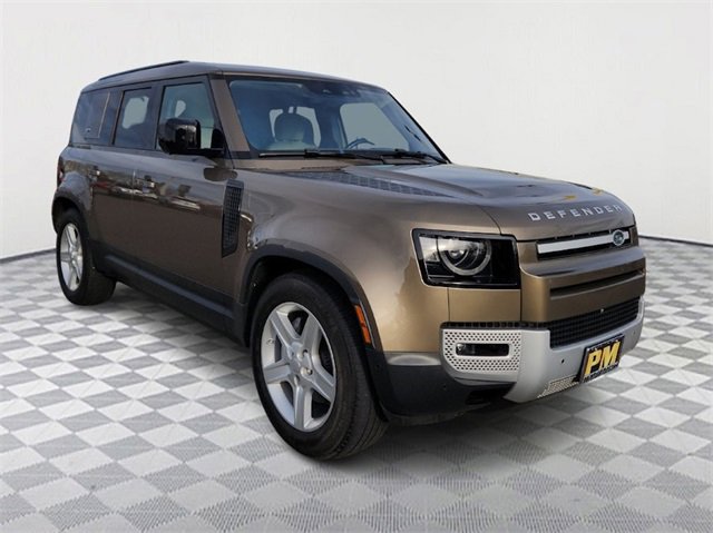 Used 2020 Land Rover Defender 110 SE image 1
