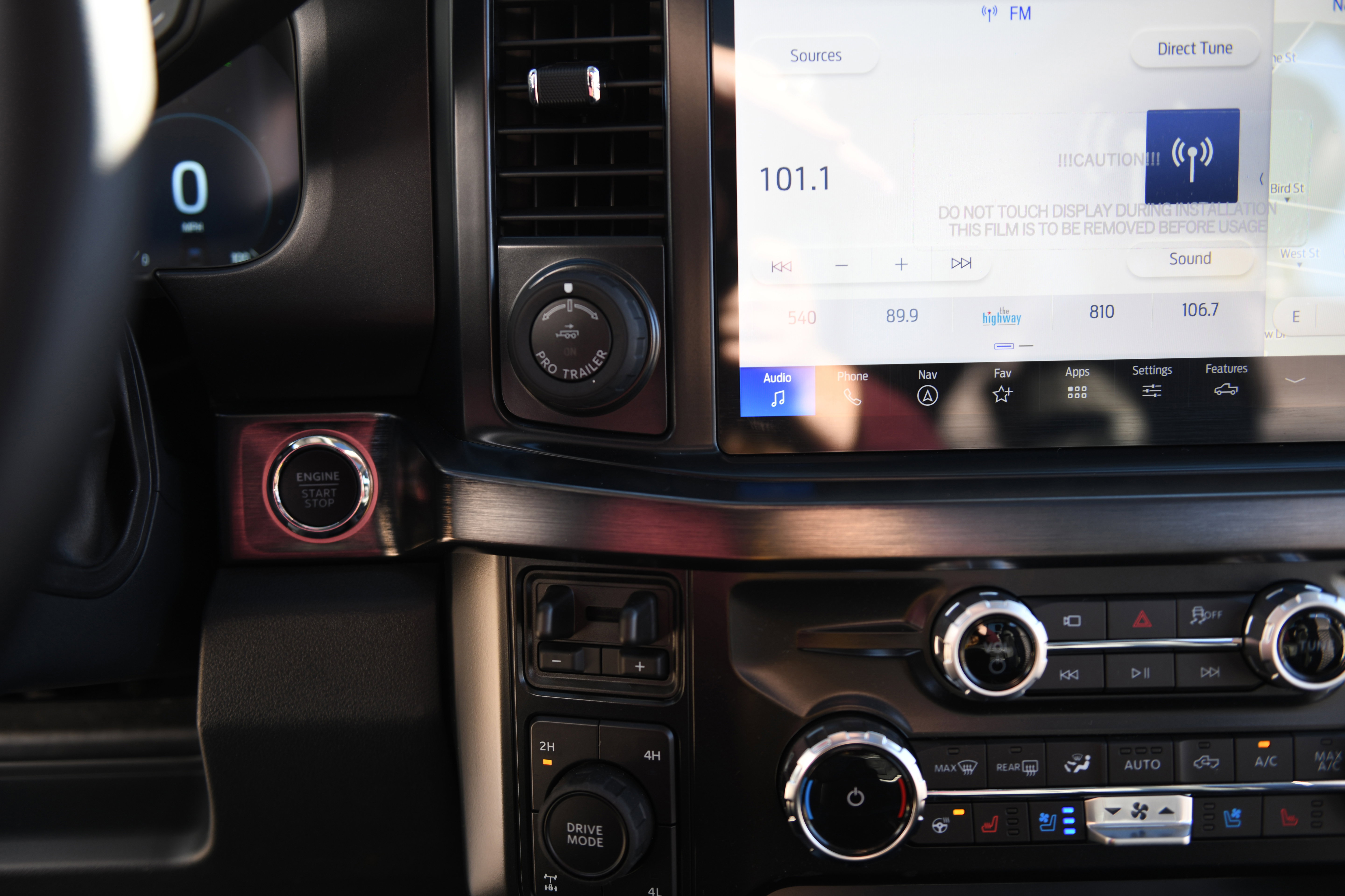 New 2026 Ford F250 Lariat w/ Black Appearance Package image 42