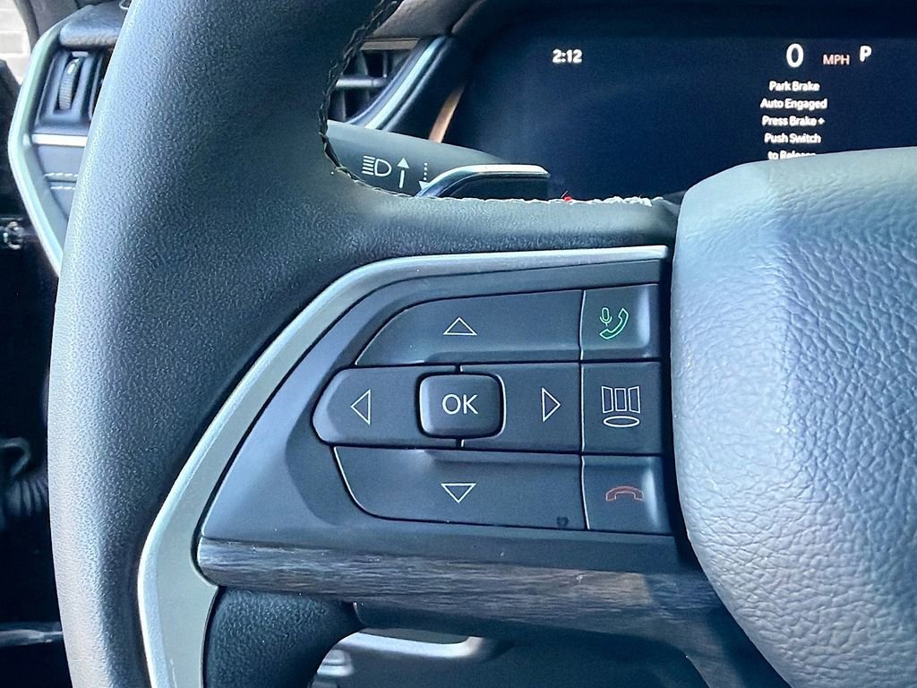 Used 2024 Jeep Grand Cherokee Limited image 39