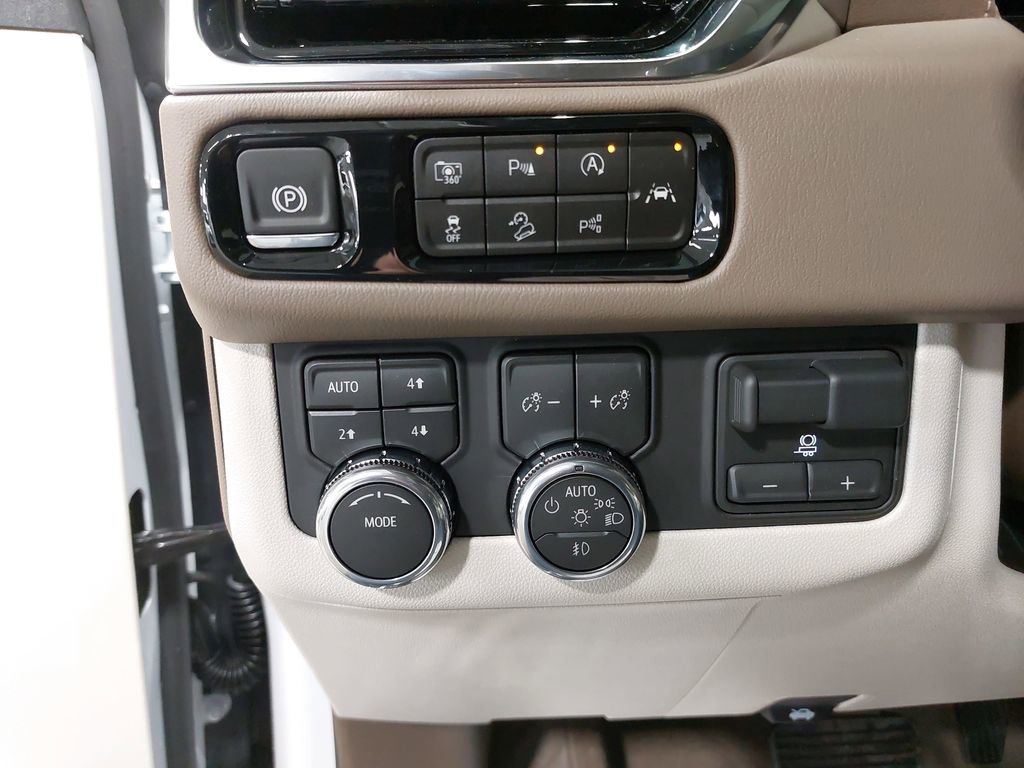 New 2026 GMC Yukon Denali w/ Advanced Technology Package image 27
