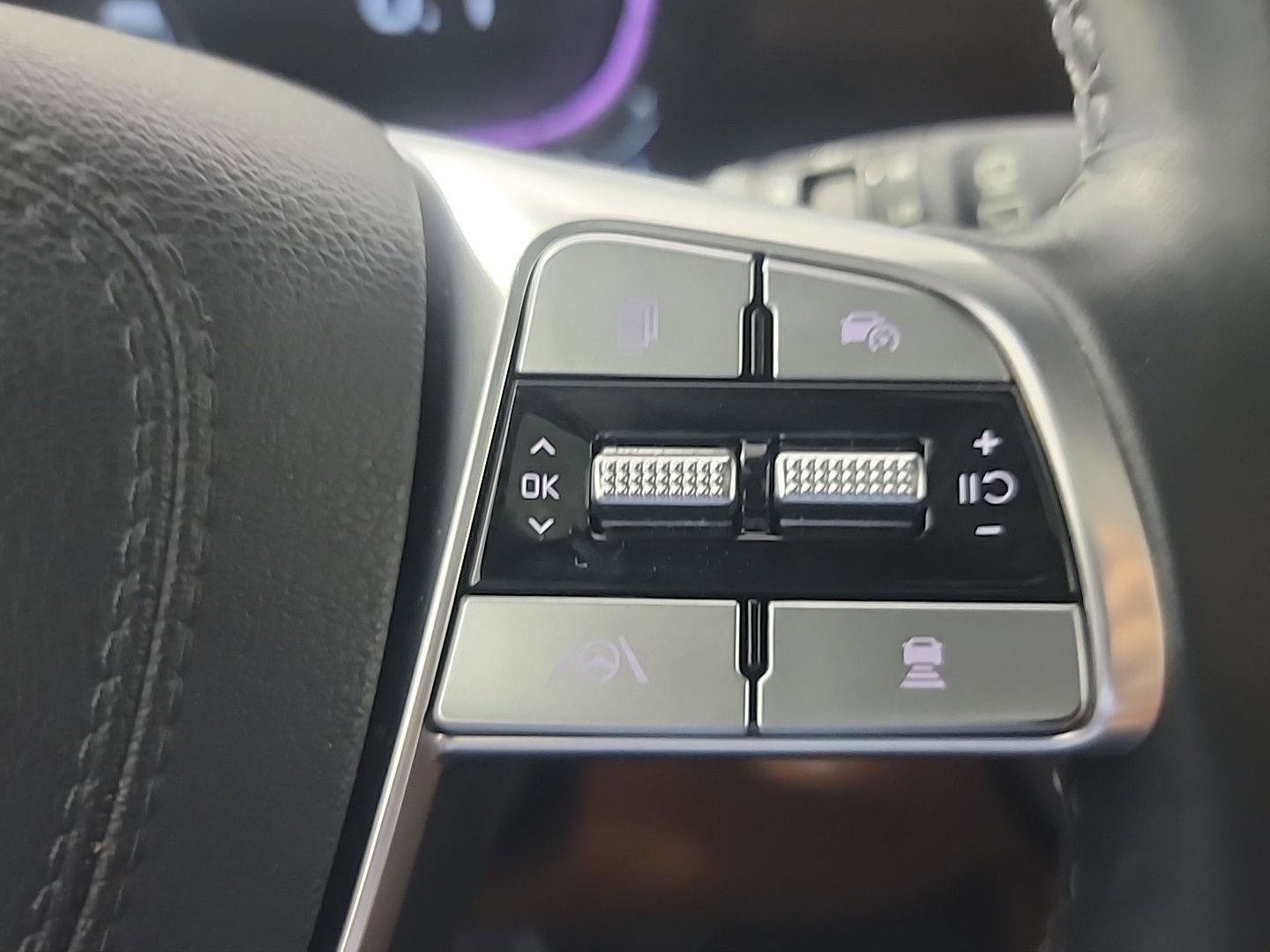 Used 2023 Kia Telluride EX X-Line image 27