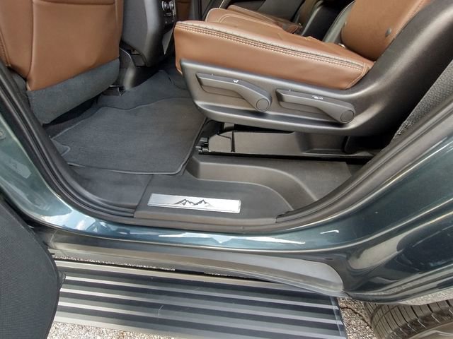 Used 2021 Chevrolet Tahoe High Country image 61