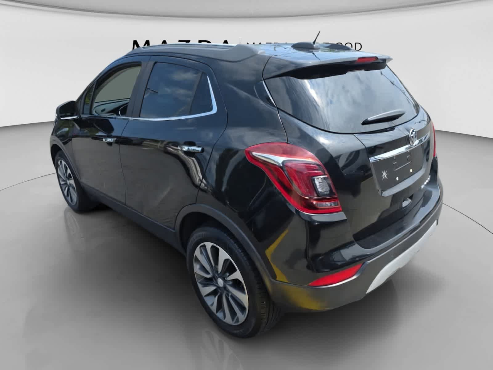 Used 2019 Buick Encore Essence w/ Safety Package II AWD/4WD image 8