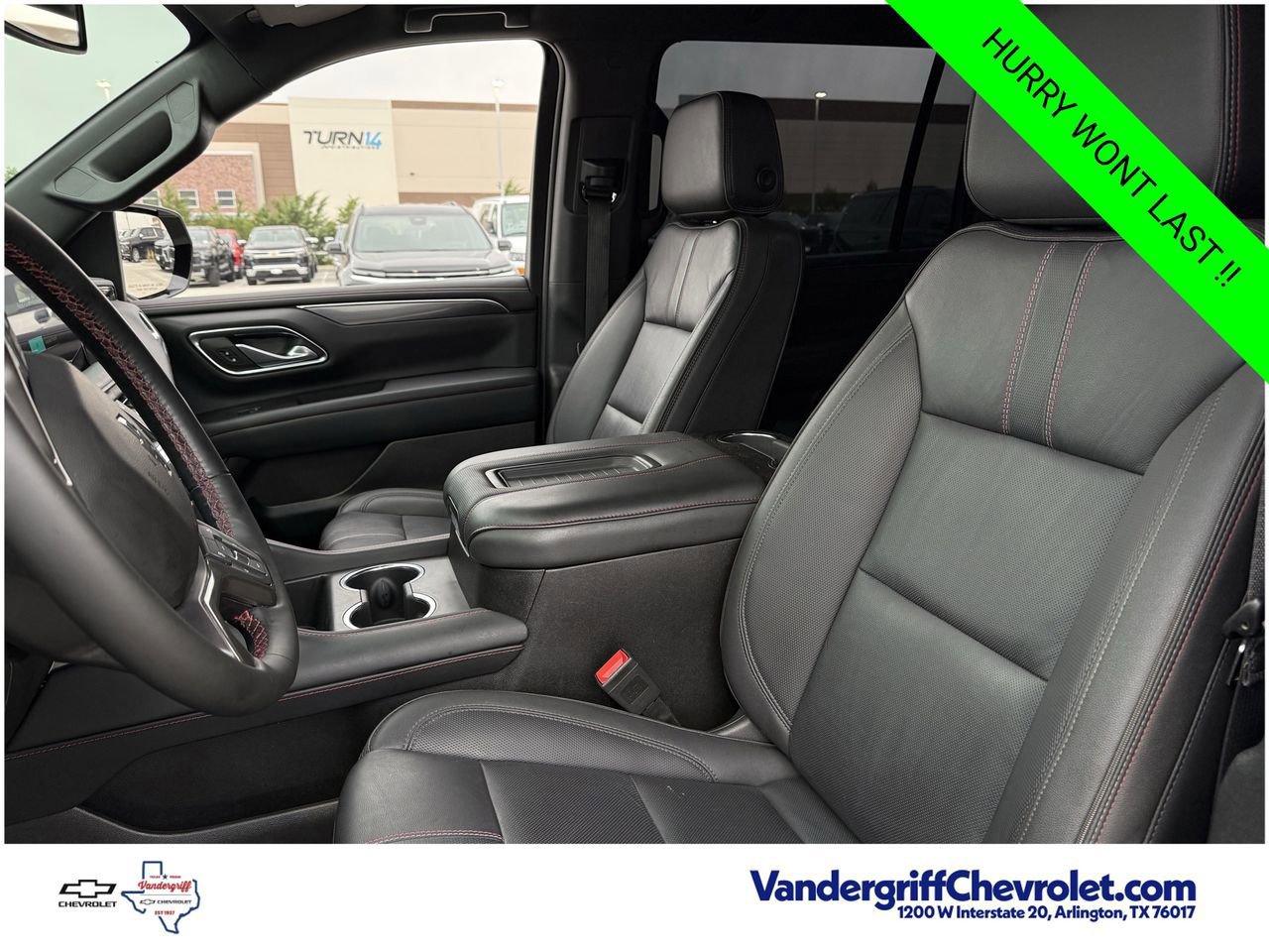 Certified 2024 Chevrolet Suburban RST w/ Luxury Package AWD/4WD image 21